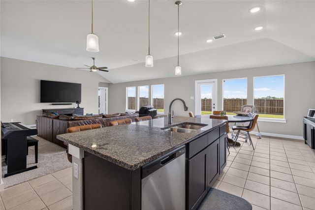 3014 Water Light Lane, Royse City, TX 75189