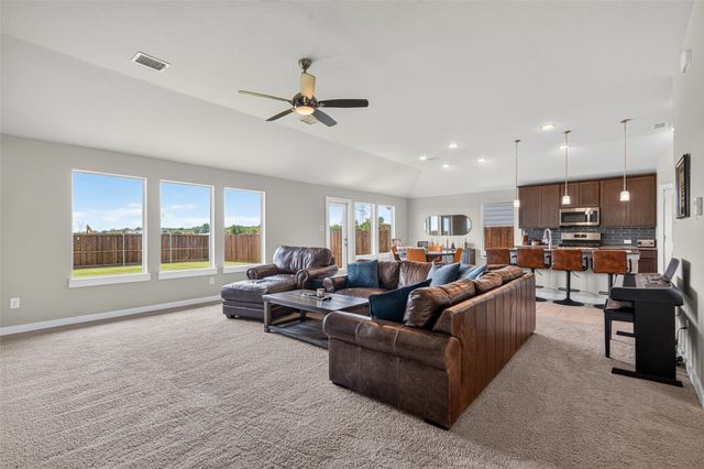 3014 Water Light Lane, Royse City, TX 75189
