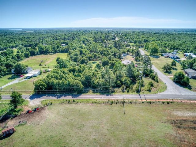19009 Rockspring Drive, Newalla, OK 74857