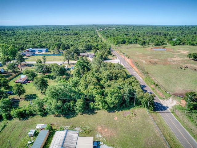 19009 Rockspring Drive, Newalla, OK 74857