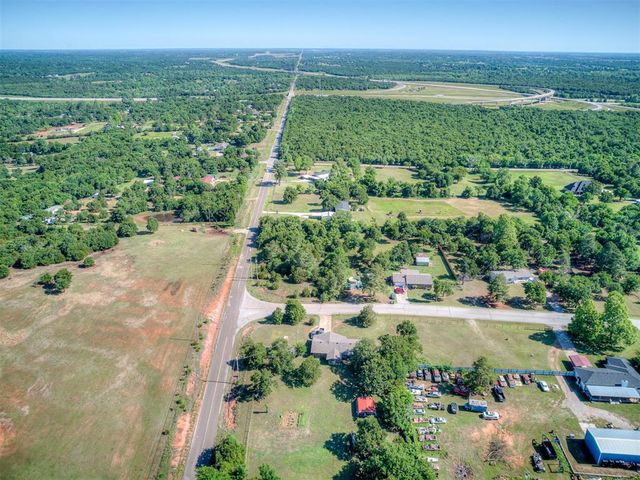 19009 Rockspring Drive, Newalla, OK 74857