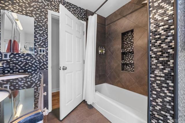 12135 Los Amigos Way, Lakeside, CA 92040