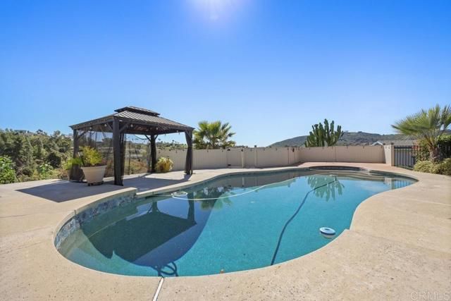 12135 Los Amigos Way, Lakeside, CA 92040