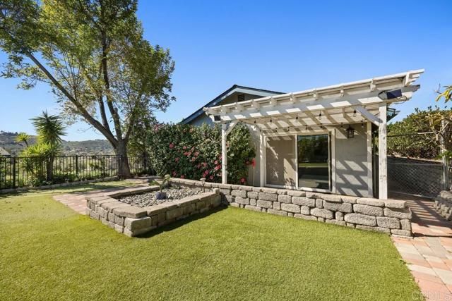 12135 Los Amigos Way, Lakeside, CA 92040