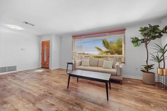 12135 Los Amigos Way, Lakeside, CA 92040