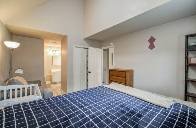 4322 Tracemeadow Drive, Houston, TX 77066