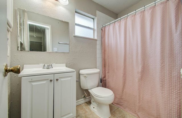 4322 Tracemeadow Drive, Houston, TX 77066