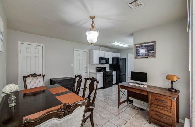 4322 Tracemeadow Drive, Houston, TX 77066