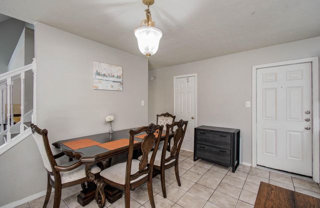 4322 Tracemeadow Drive, Houston, TX 77066