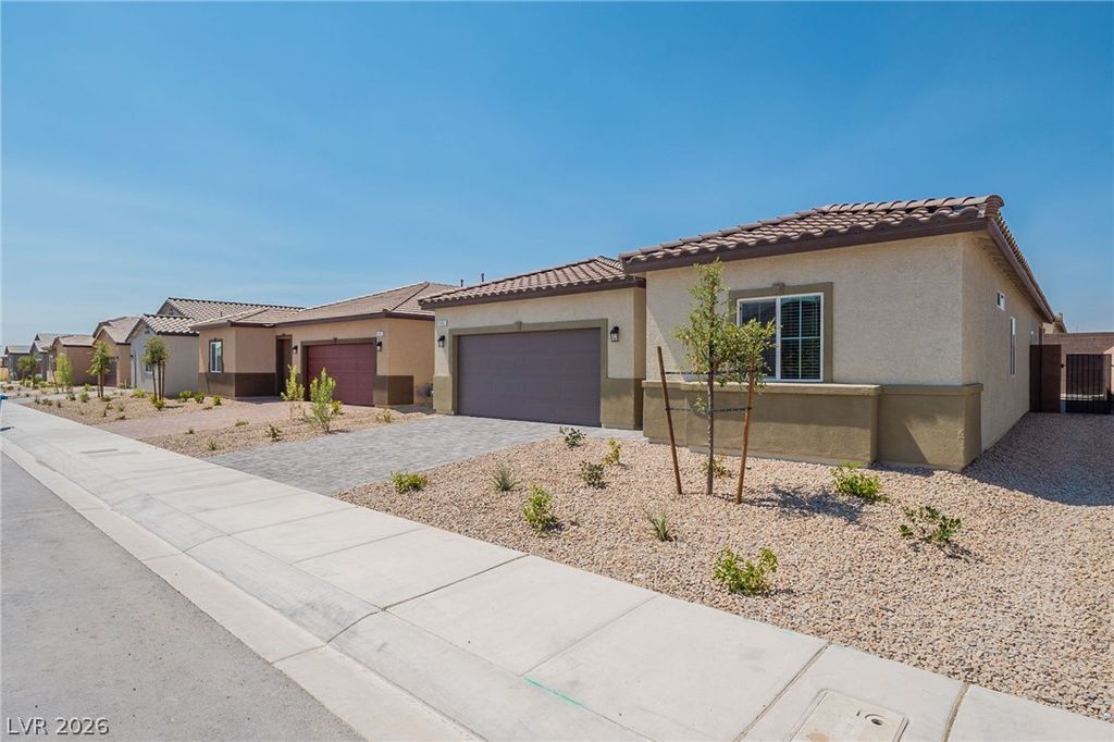 1691 Douglas Creek Street, North Las Vegas, NV 89084 — photo 2