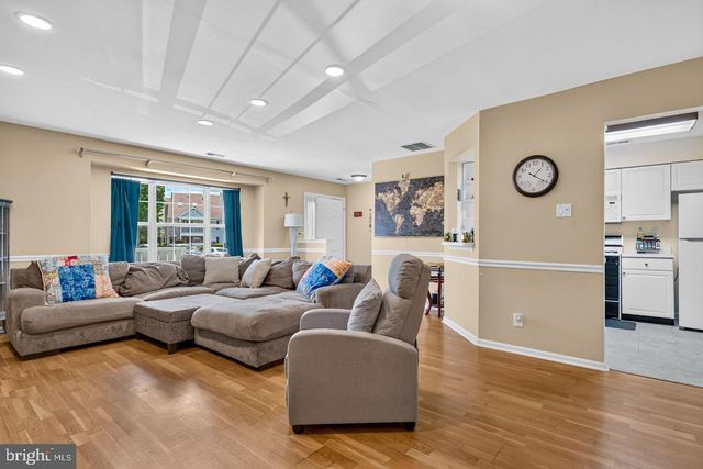 4702 ABERDEEN LN, Blackwood, NJ 08012