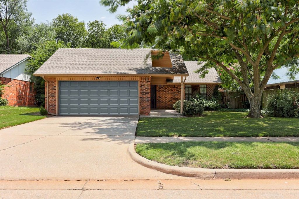 904 David Road, Moore, OK 73160