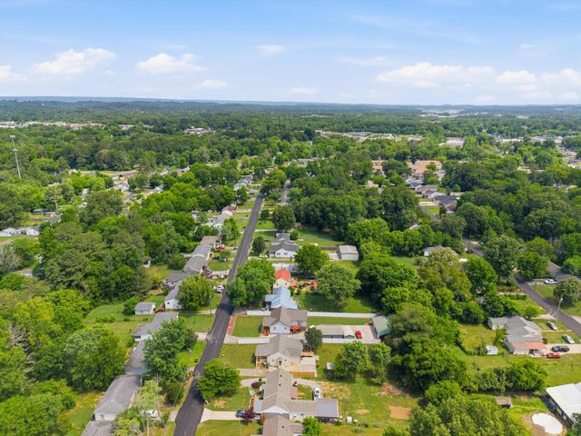 211 Key West Avenue, Rossville, GA 30741