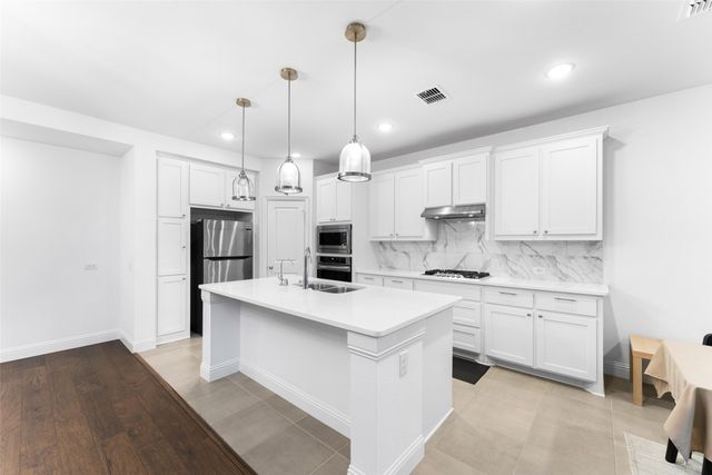 8916 Wild Meadow Road, Mckinney, TX 75071