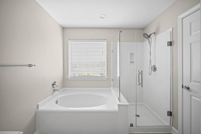 11 Scenic Brook Court, The Woodlands, TX 77382