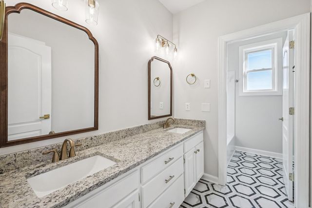 3032 Highway 49, W, Pleasant View, TN 37146