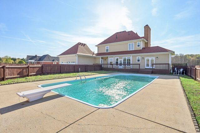 3032 Highway 49, W, Pleasant View, TN 37146