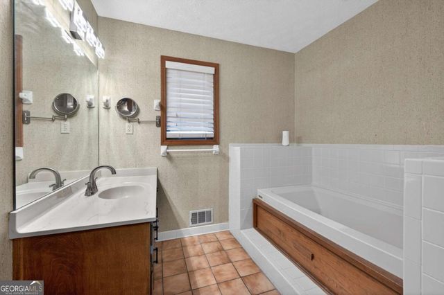4914 Waterport Way, Peachtree Corners, GA 30096