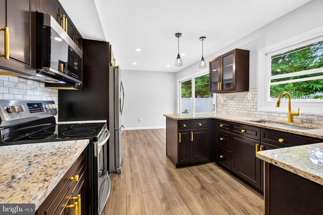 37 ELSIN LN, Willingboro, NJ 08046