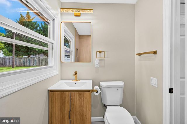 37 ELSIN LN, Willingboro, NJ 08046
