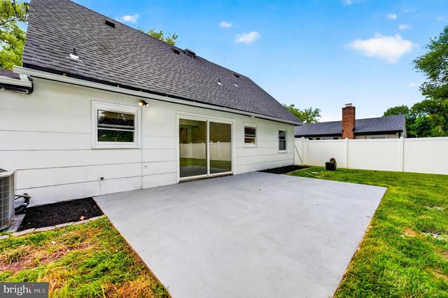 37 ELSIN LN, Willingboro, NJ 08046