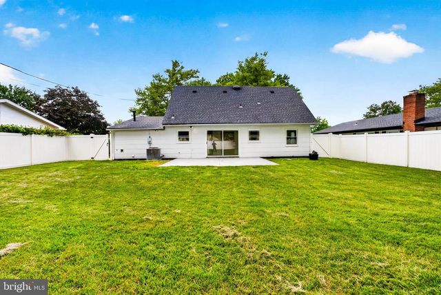 37 ELSIN LN, Willingboro, NJ 08046