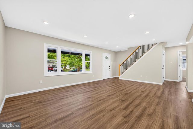 37 ELSIN LN, Willingboro, NJ 08046