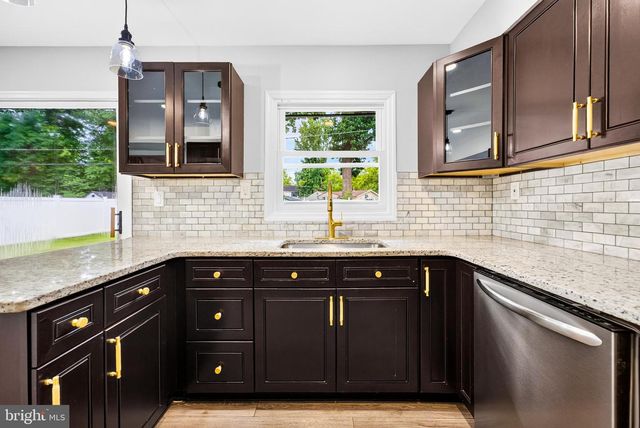 37 ELSIN LN, Willingboro, NJ 08046