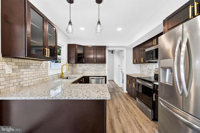 37 ELSIN LN, Willingboro, NJ 08046