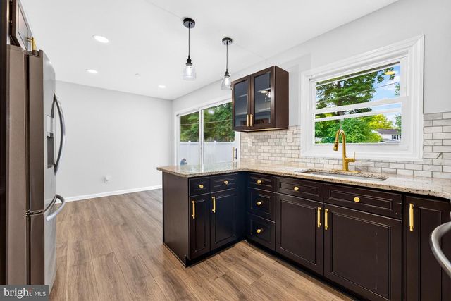 37 ELSIN LN, Willingboro, NJ 08046