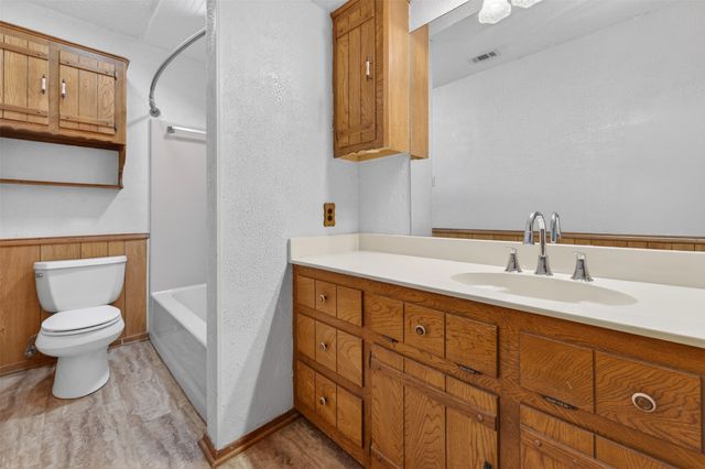 106 Snyder Ranch Road, Trinidad, TX 75163