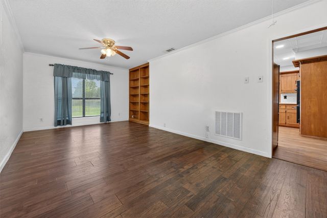 106 Snyder Ranch Road, Trinidad, TX 75163
