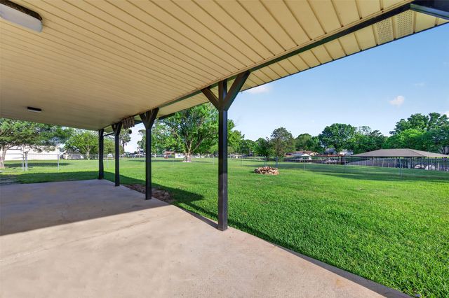 106 Snyder Ranch Road, Trinidad, TX 75163