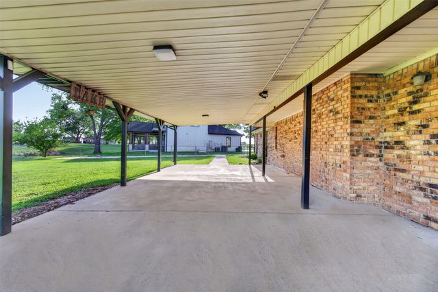 106 Snyder Ranch Road, Trinidad, TX 75163