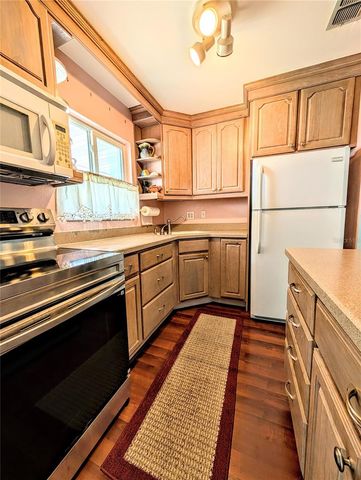 2238 CANAL DRIVE D34, Bradenton, FL 34207