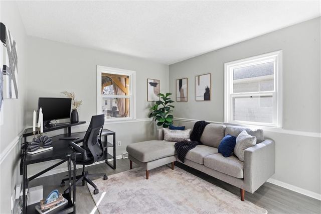 10205 W 97th Terrace, Overland Park, KS 66212