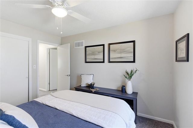 10205 W 97th Terrace, Overland Park, KS 66212