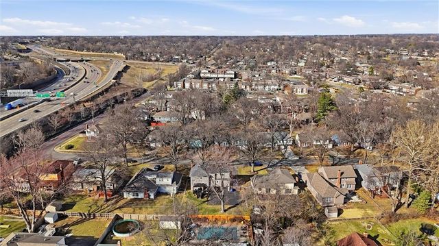 10205 W 97th Terrace, Overland Park, KS 66212