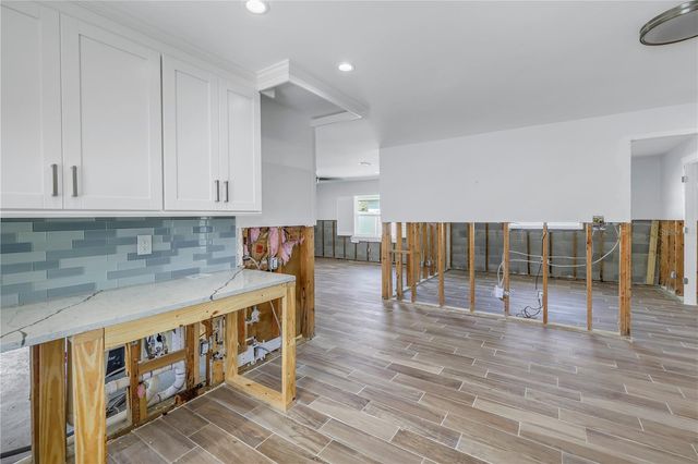 4501 HELENA STREET NE, St Petersburg, FL 33703