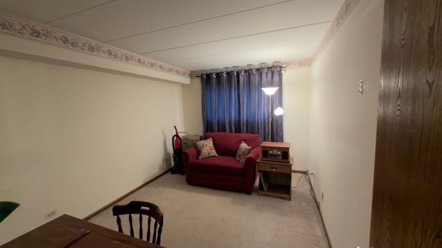 7401 Tiffany Drive 1E, Orland Park, IL 60462