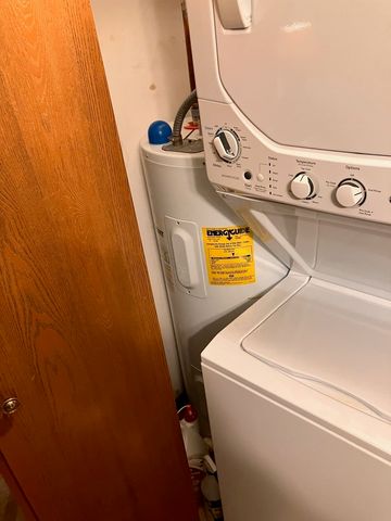 7401 Tiffany Drive 1E, Orland Park, IL 60462