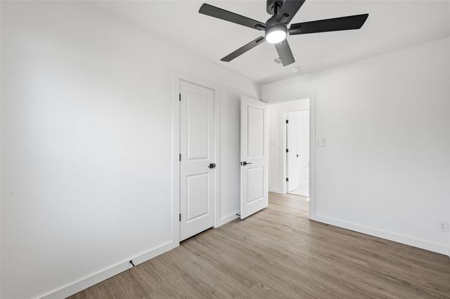 413 Wanda Way, Hurst, TX 76053