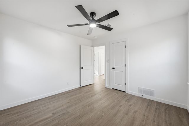 413 Wanda Way, Hurst, TX 76053