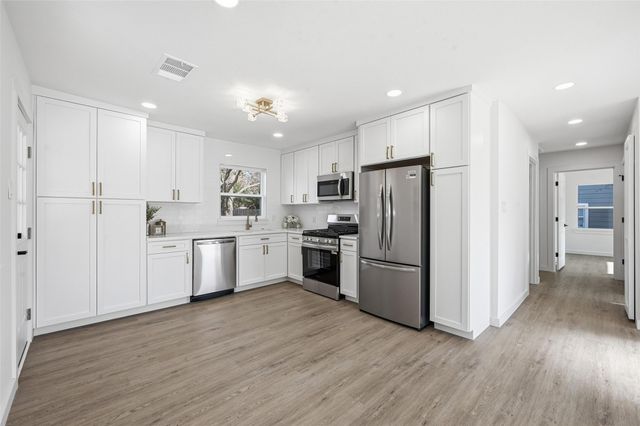 413 Wanda Way, Hurst, TX 76053