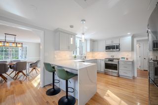 4 Hog Hill Rd, Peabody, MA 01960