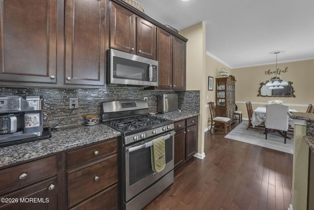 194 Wintergreen Drive, Manalapan, NJ 07726