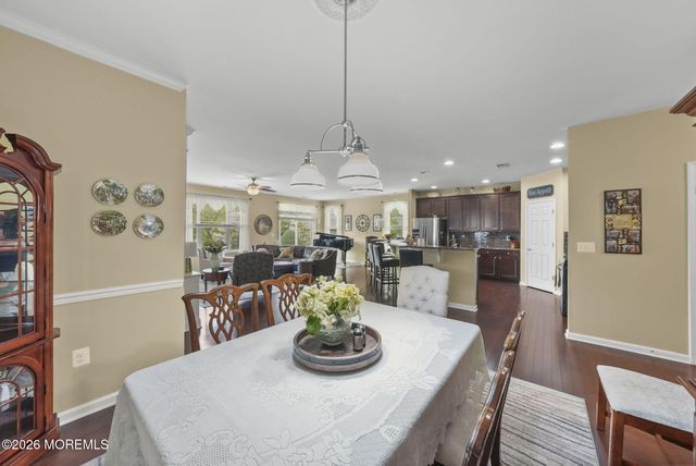 194 Wintergreen Drive, Manalapan, NJ 07726