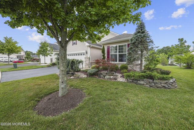 194 Wintergreen Drive, Manalapan, NJ 07726