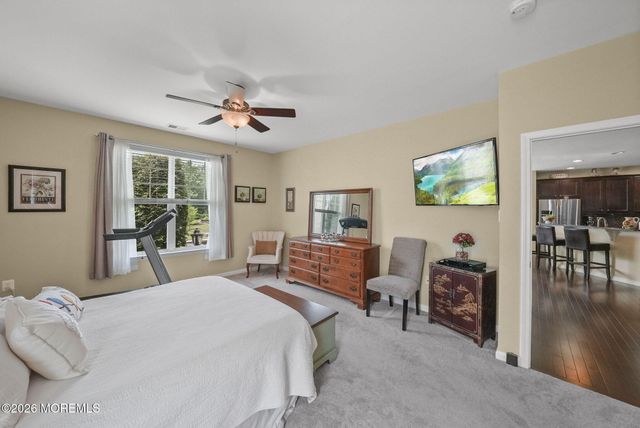 194 Wintergreen Drive, Manalapan, NJ 07726