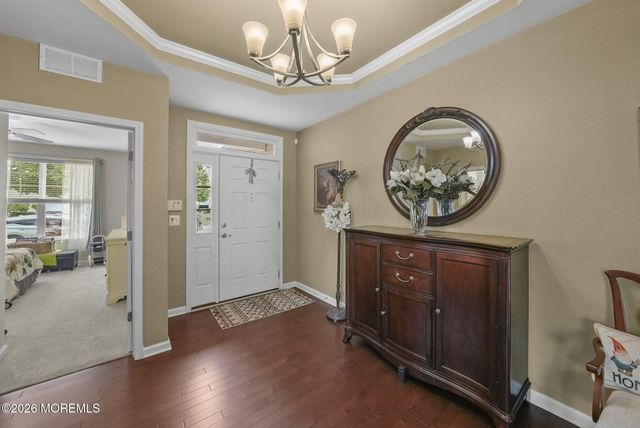 194 Wintergreen Drive, Manalapan, NJ 07726